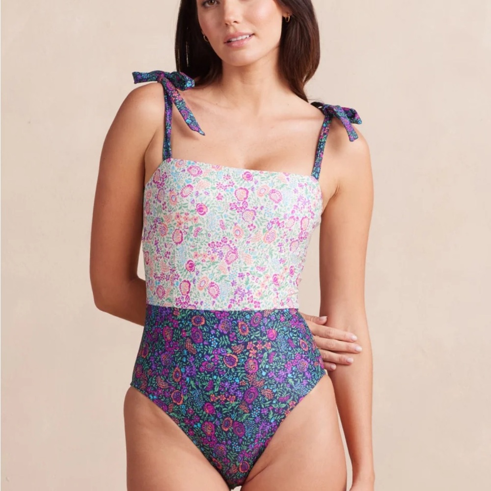 NWT Summersalt - The Tie Oasis One Piece